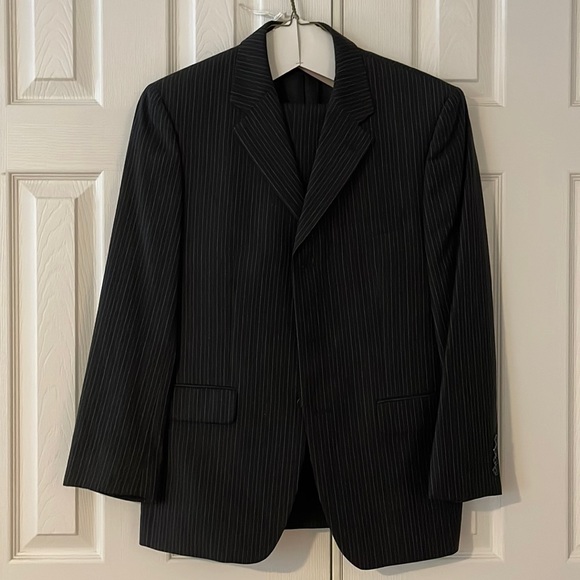 Men’s suit